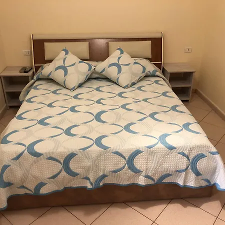 Double With Terrace 아파트