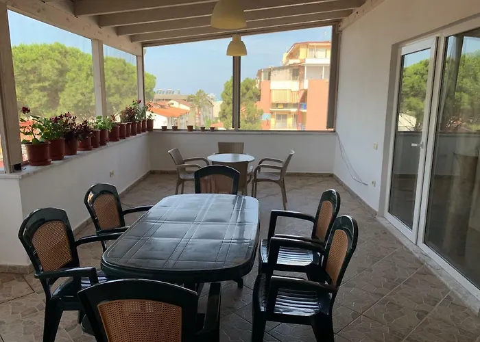 Double With Terrace Apartmán *